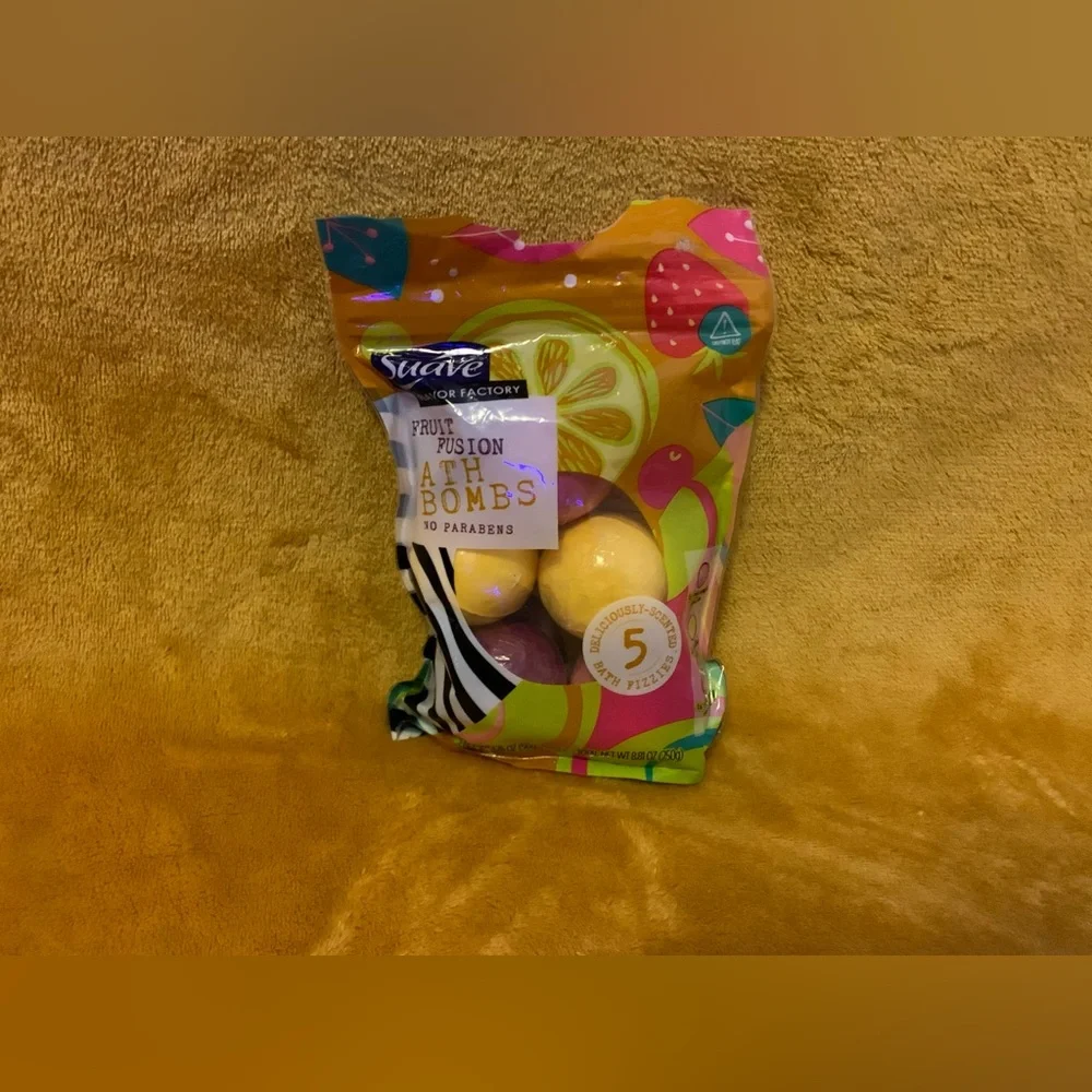 Bath bombs - Picture 1 of 3